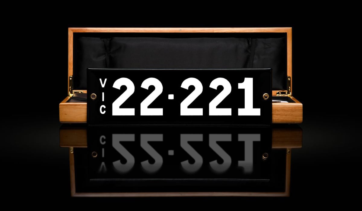 Heritage number plate displaying 22.221