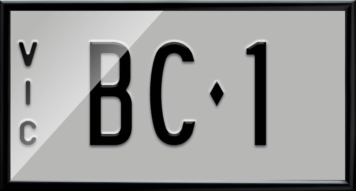 Signature plate combination A 123 in the silver colour option